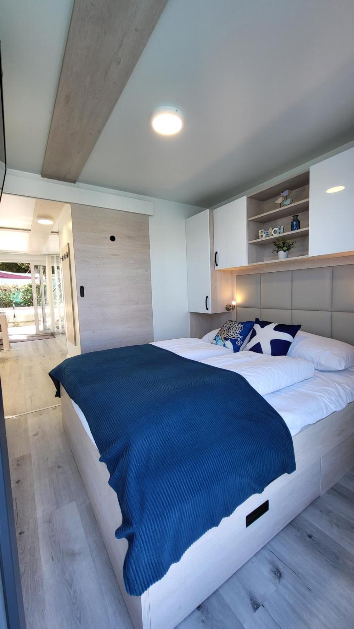 Floating House - Marina Pearl Apartamento Portorož Exterior foto