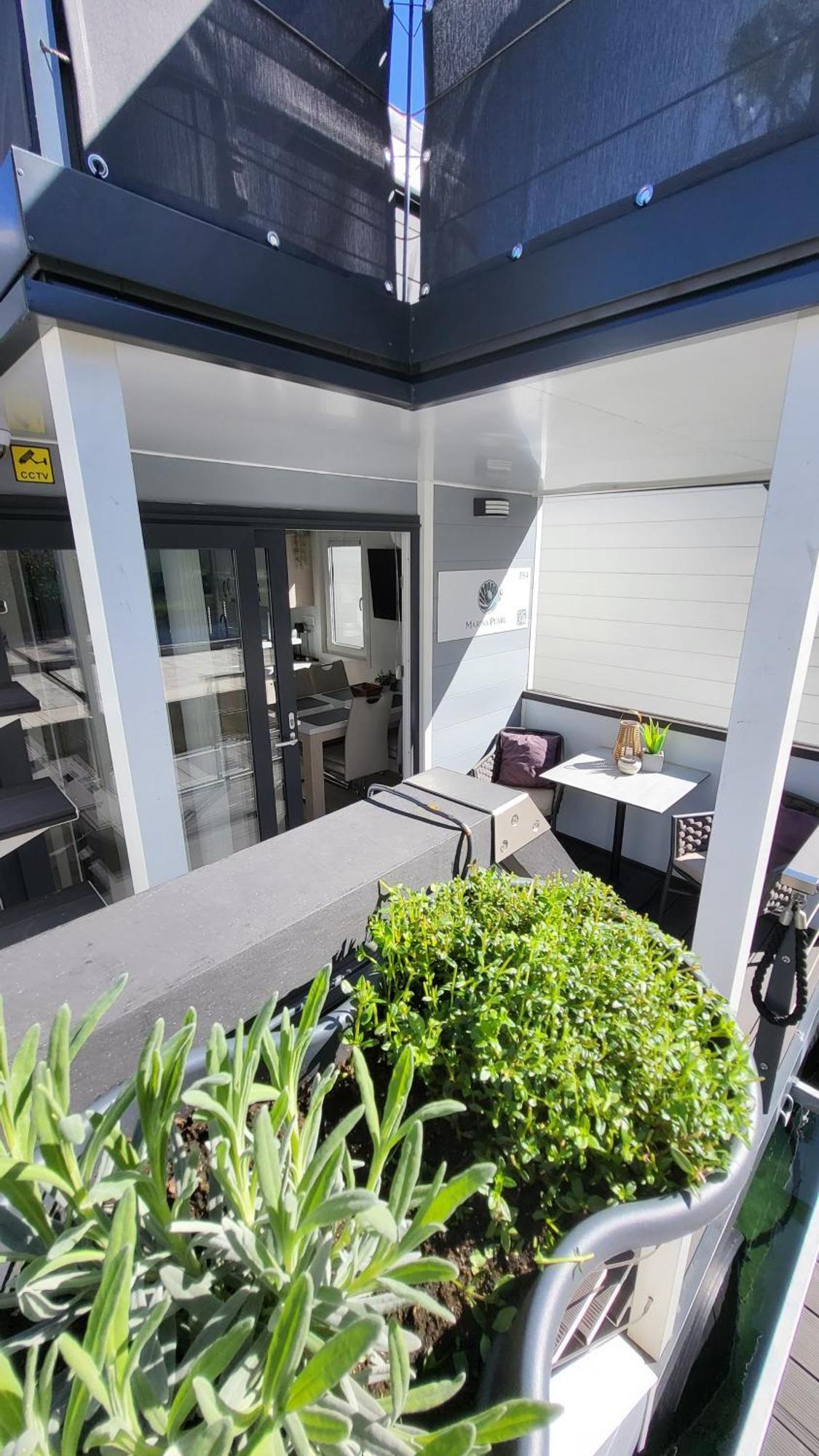 Floating House - Marina Pearl Apartamento Portorož Exterior foto
