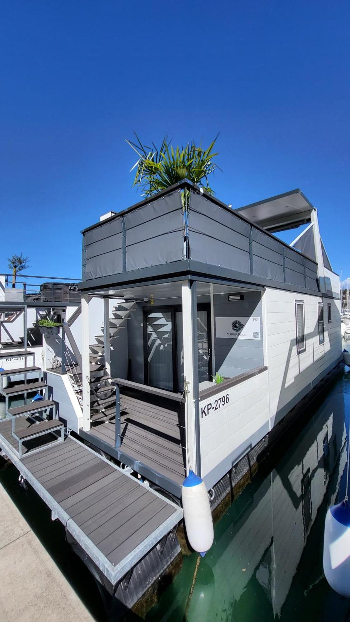 Floating House - Marina Pearl Apartamento Portorož Exterior foto